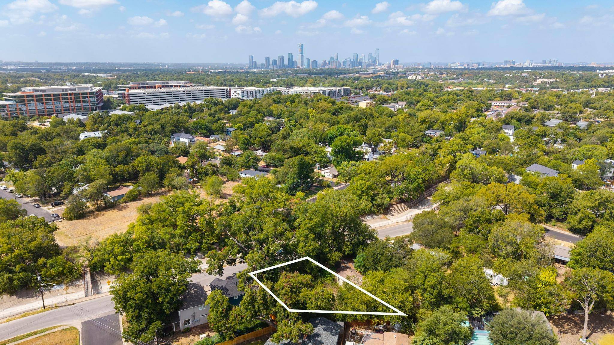 4910 Sara DR, Austin, TX 78721