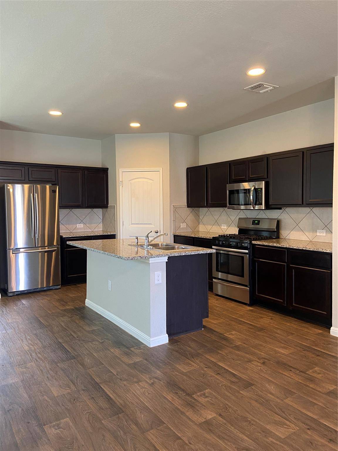 2217 Baugh RD, Austin, TX 78754