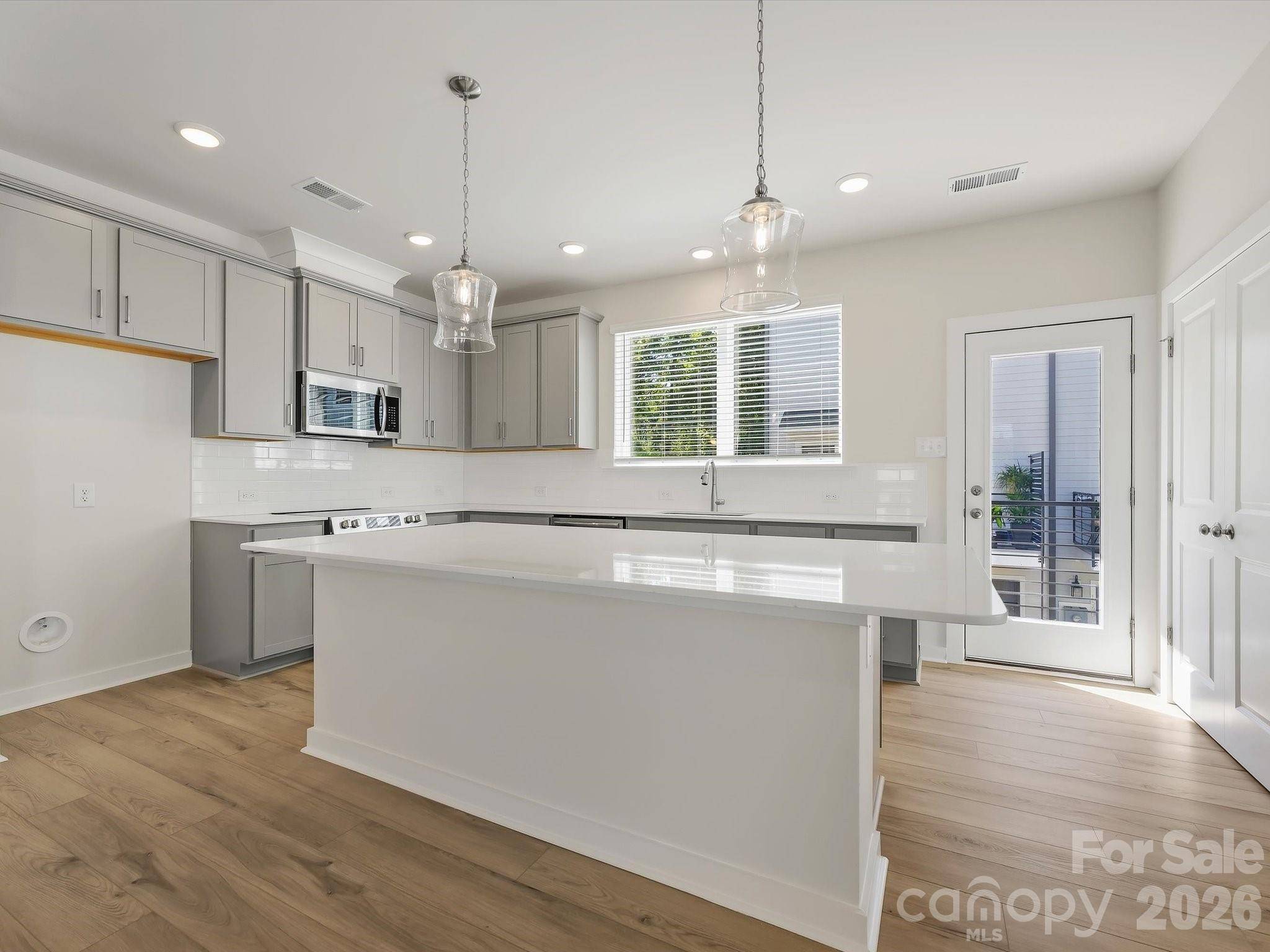 1535 Lithium LN, Charlotte, NC 28211