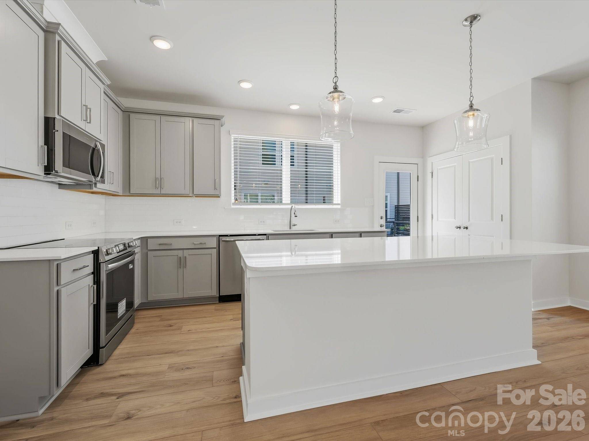 1535 Lithium LN, Charlotte, NC 28211