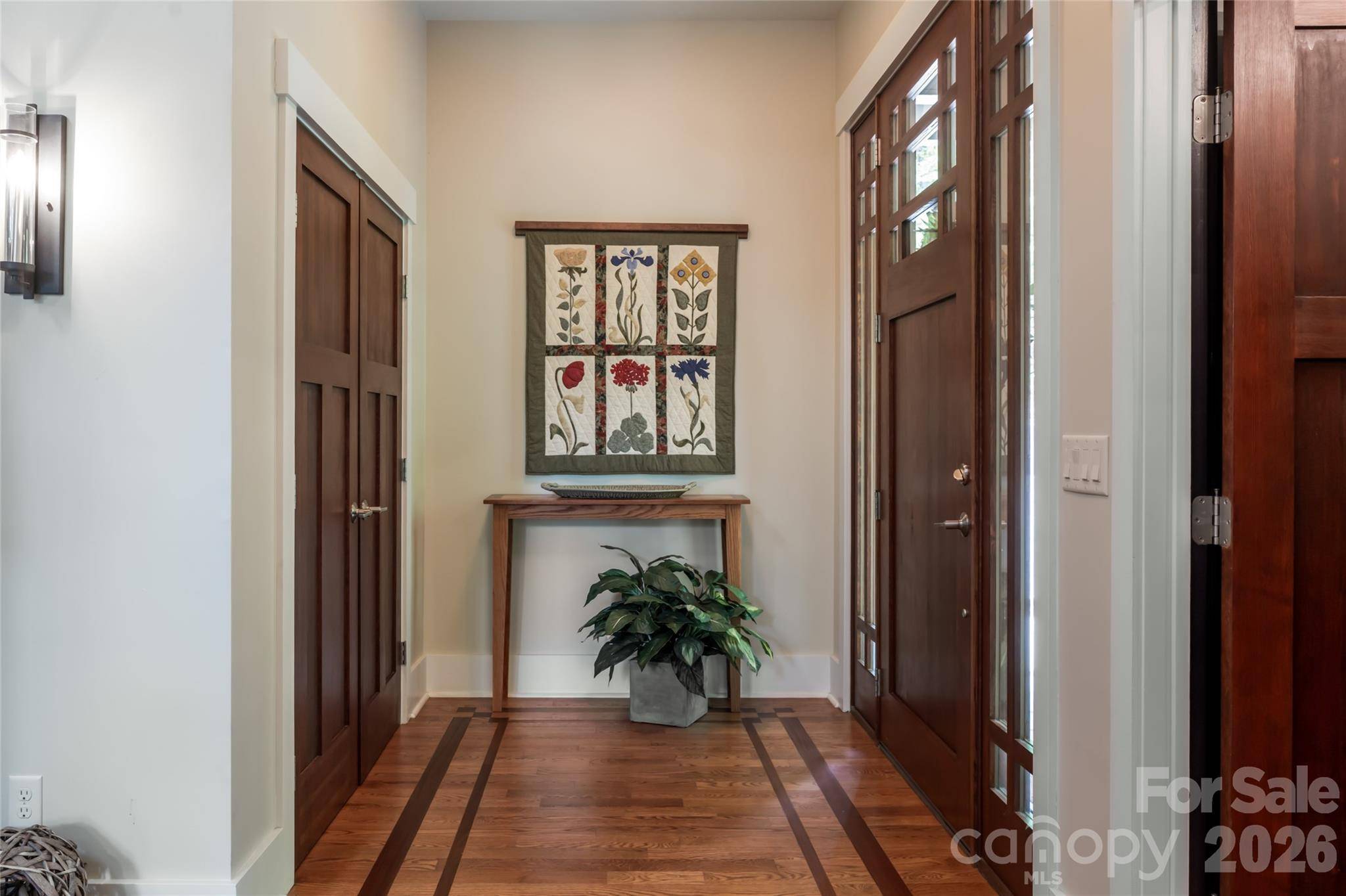 20 Higdon LN, Fairview, NC 28730