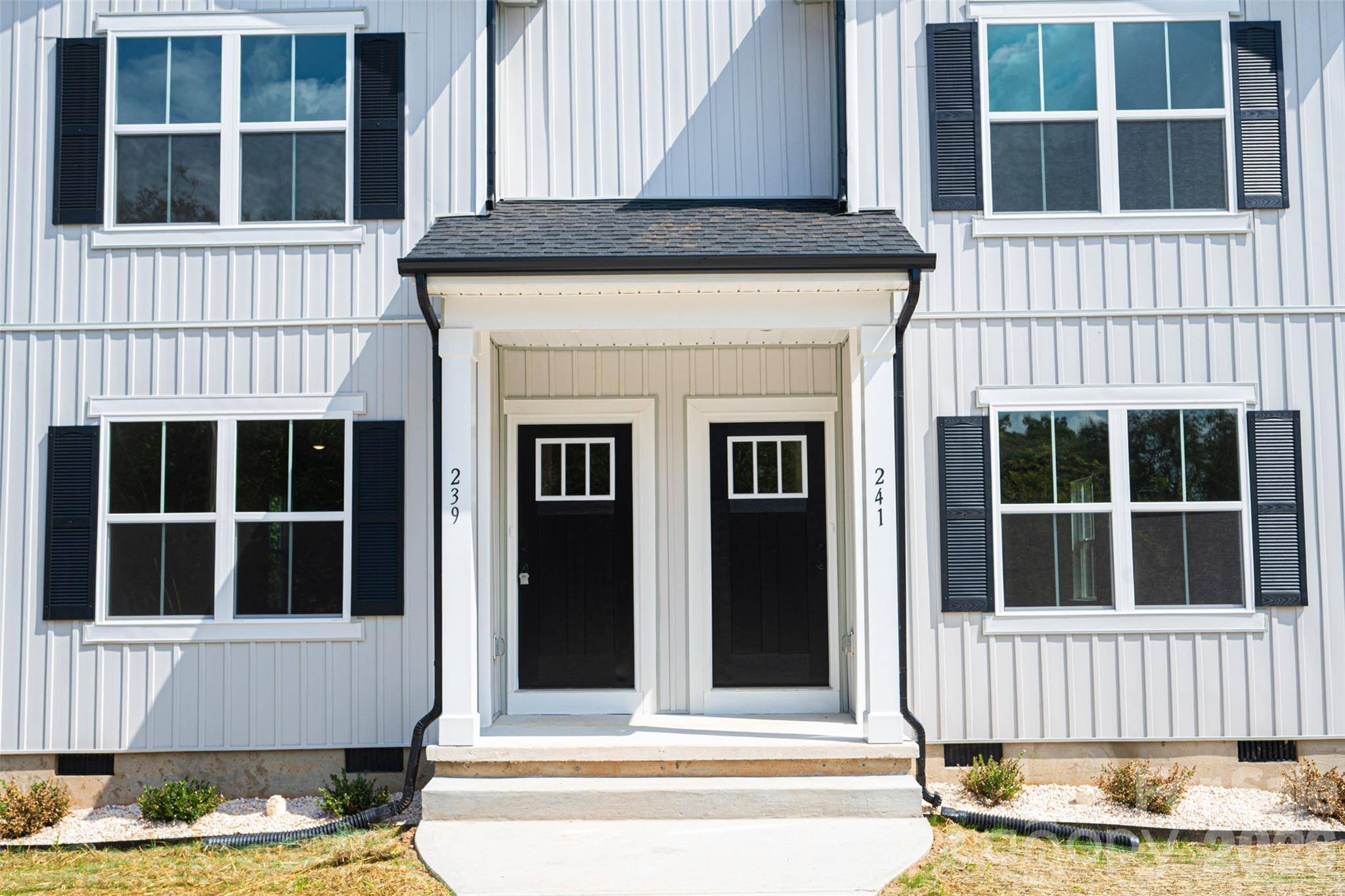 239-241 6th Avenue DR SW, Conover, NC 28613