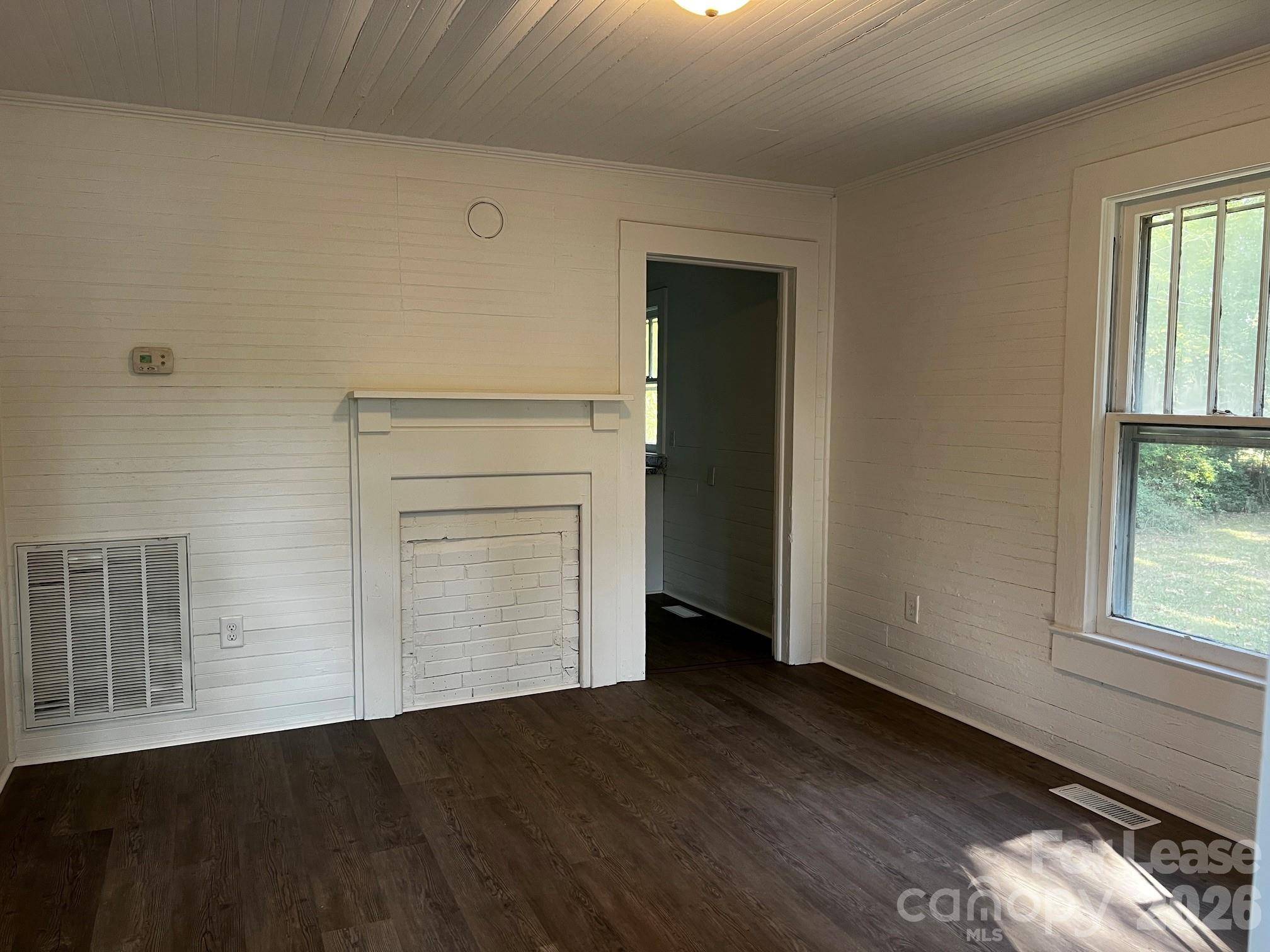 209 Berry AVE, Albemarle, NC 28001