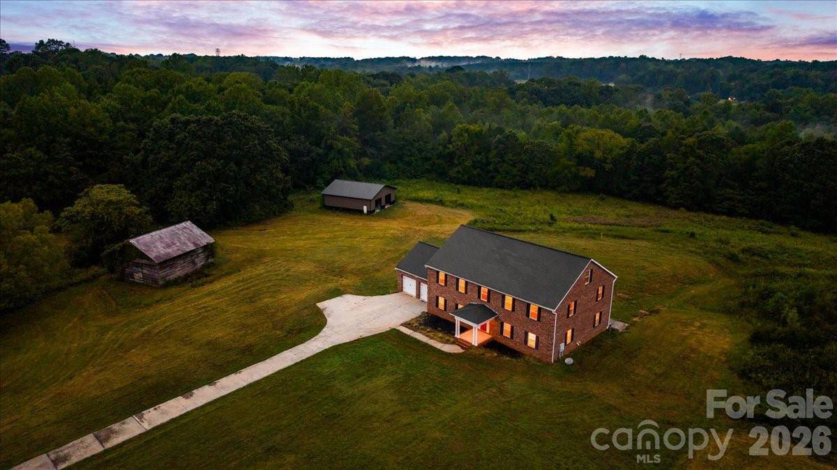 2536 Tyro RD, Lexington, NC 27295
