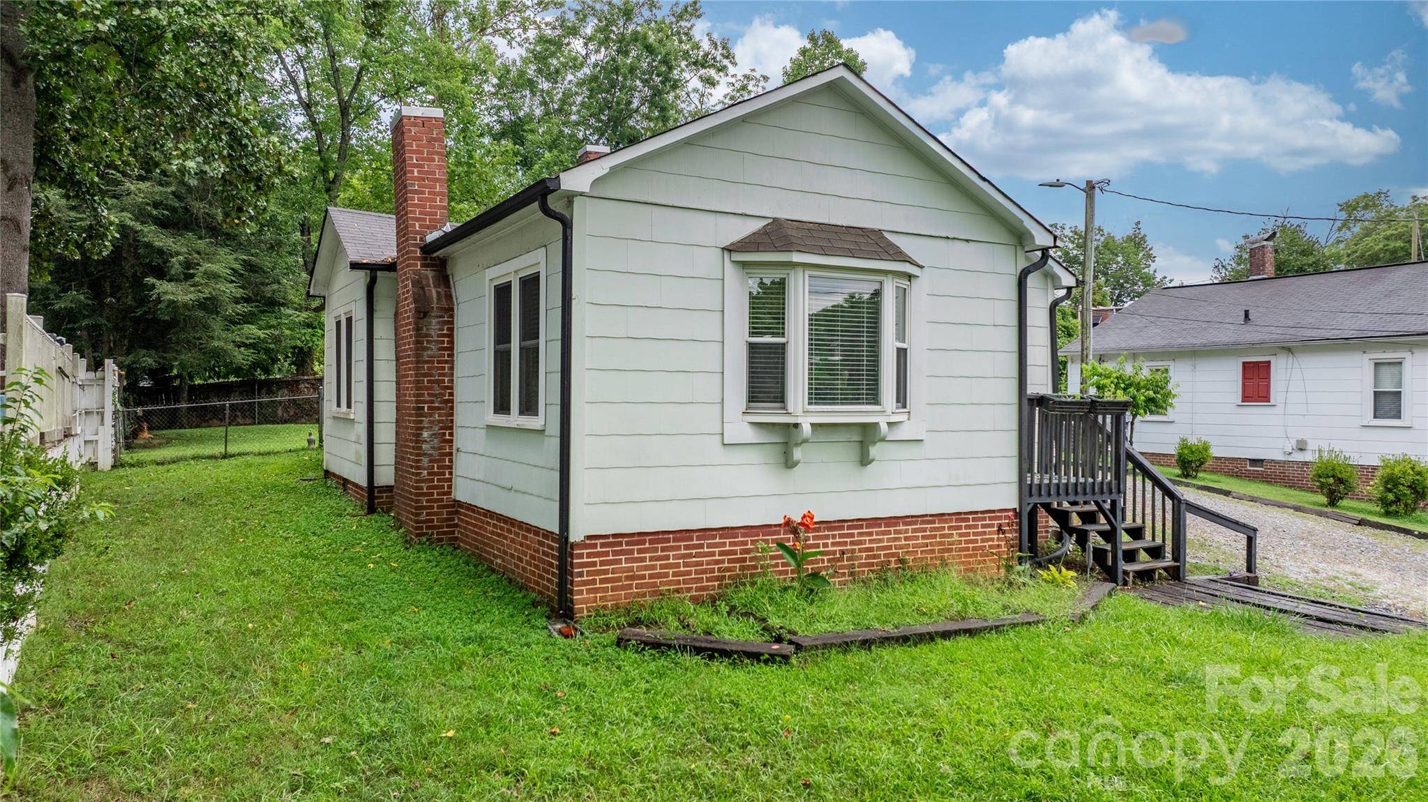 114 Virginia ST NW, Lenoir, NC 28638