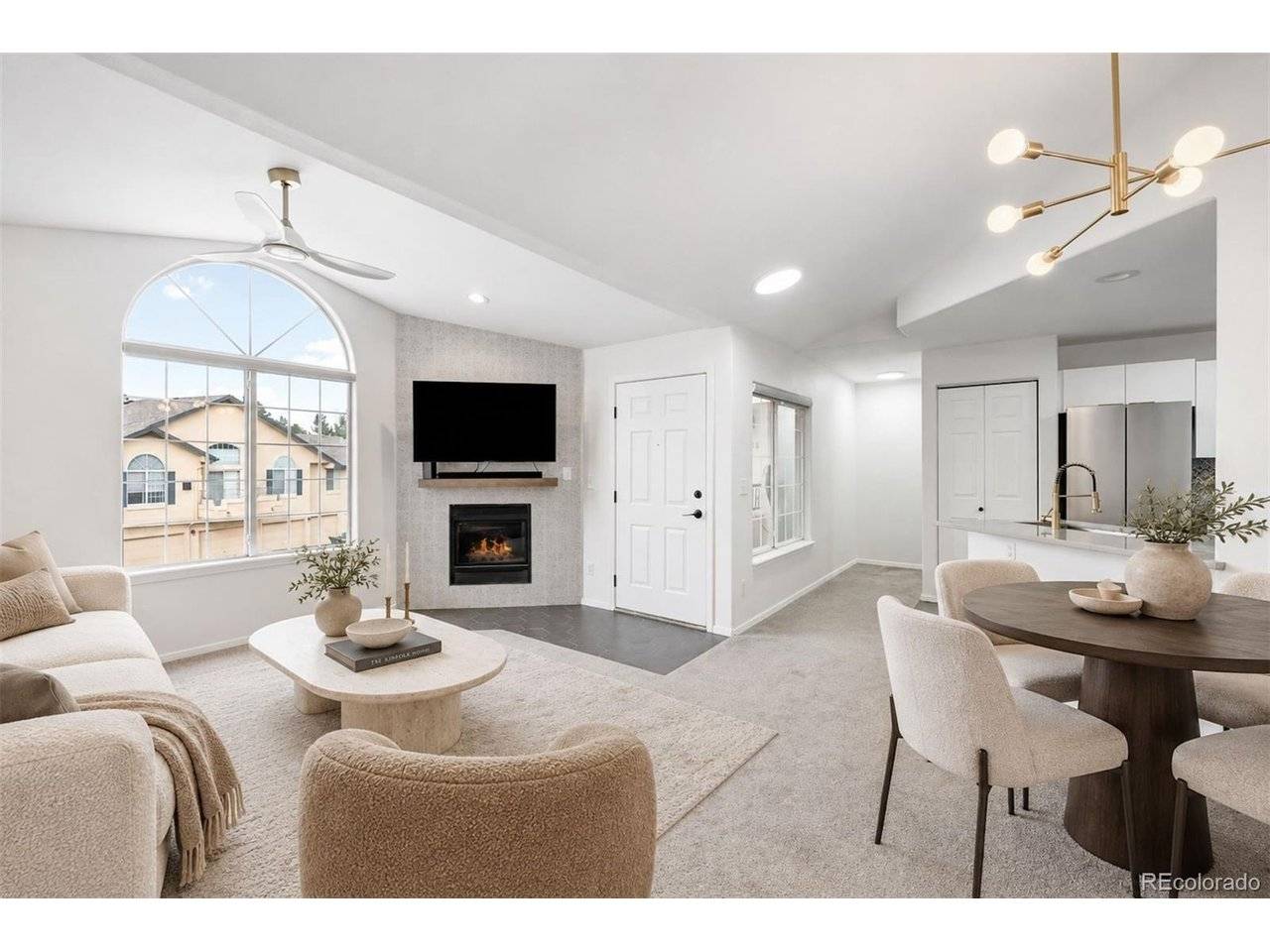 8747 E Dry Creek #1624, Englewood, CO 80112