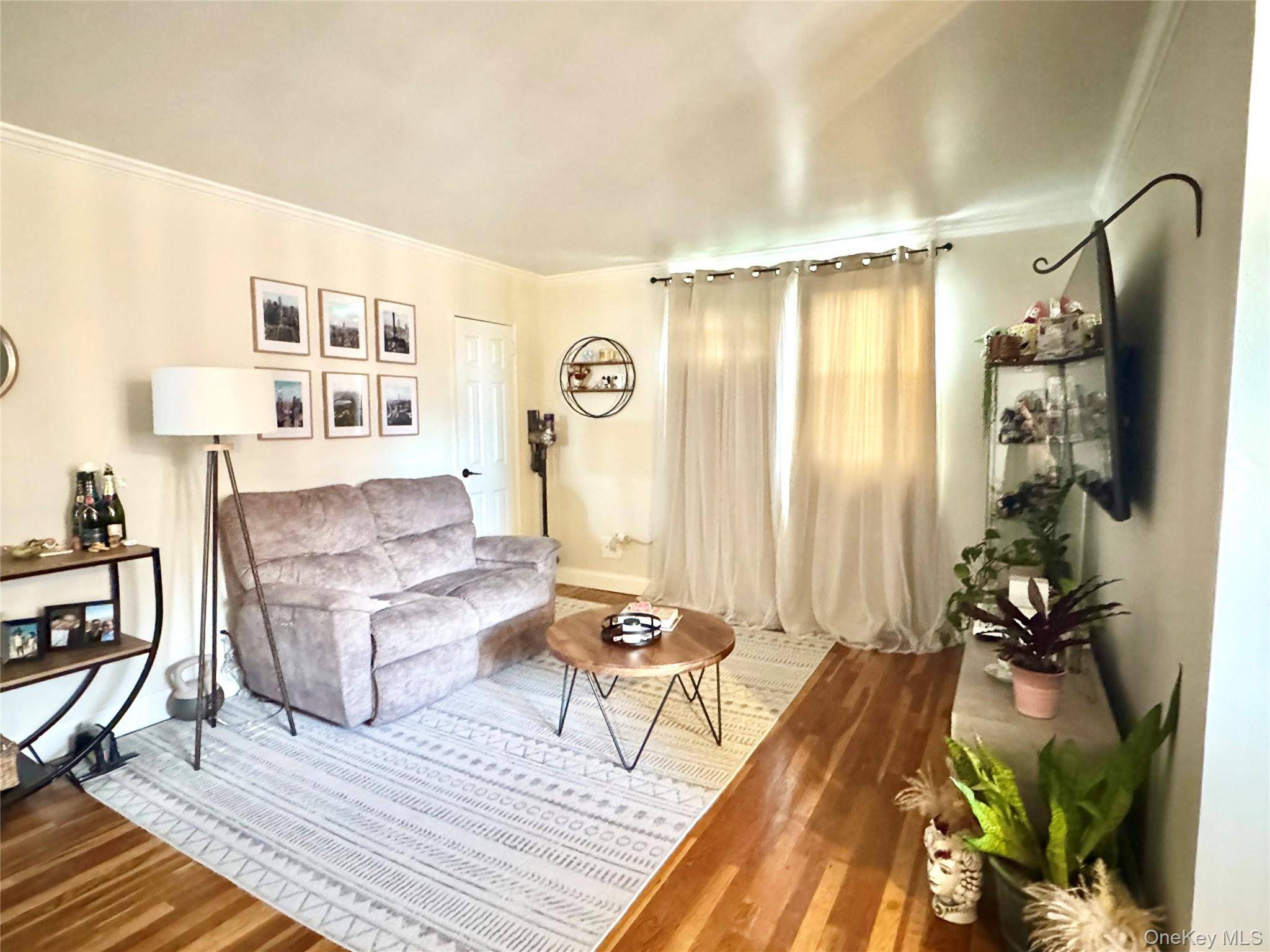 16-19 Utopia Pkwy #2-22, Whitestone, NY 11357