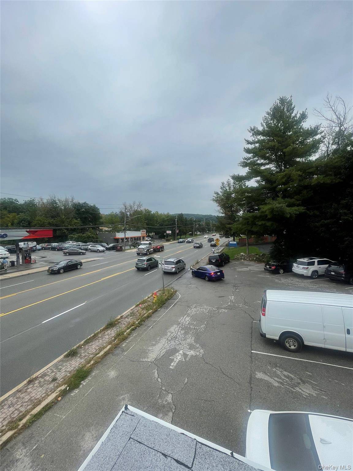 2093 E Main ST, Mohegan Lake, NY 10567