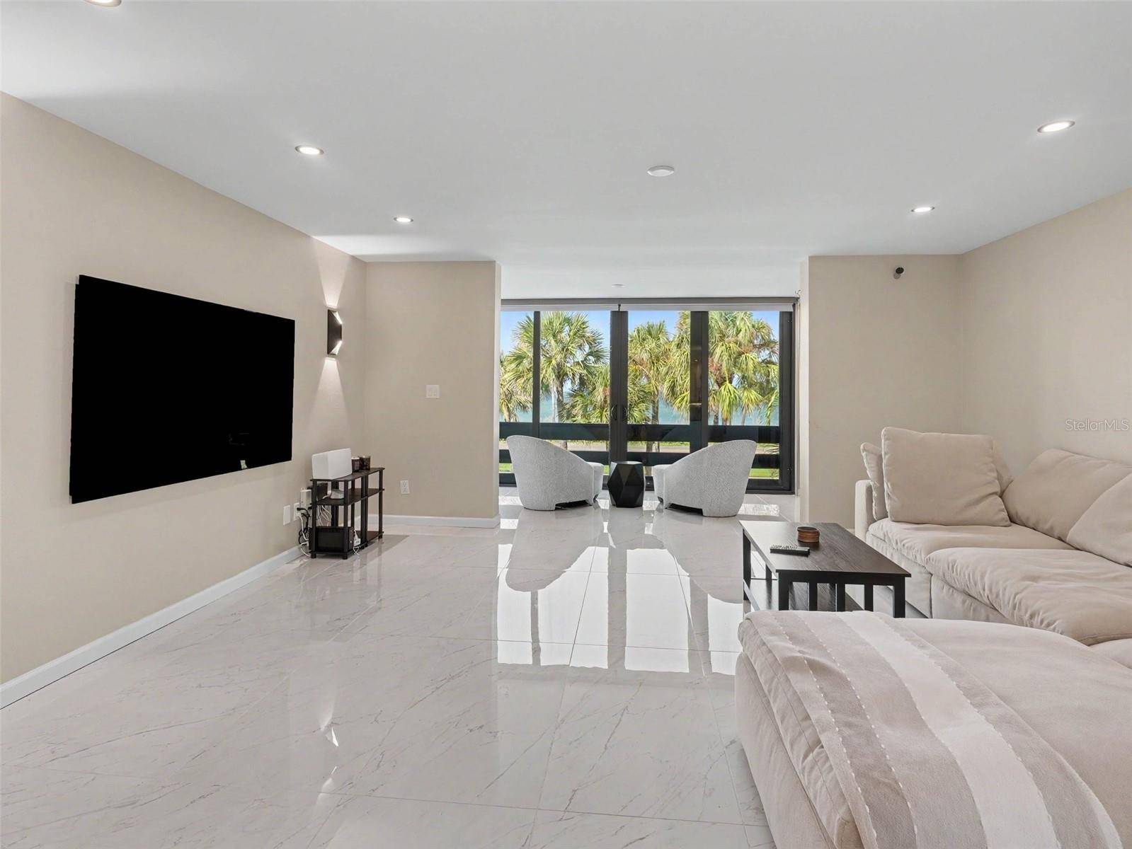732 BAYPORT WAY, Longboat Key, FL 34228