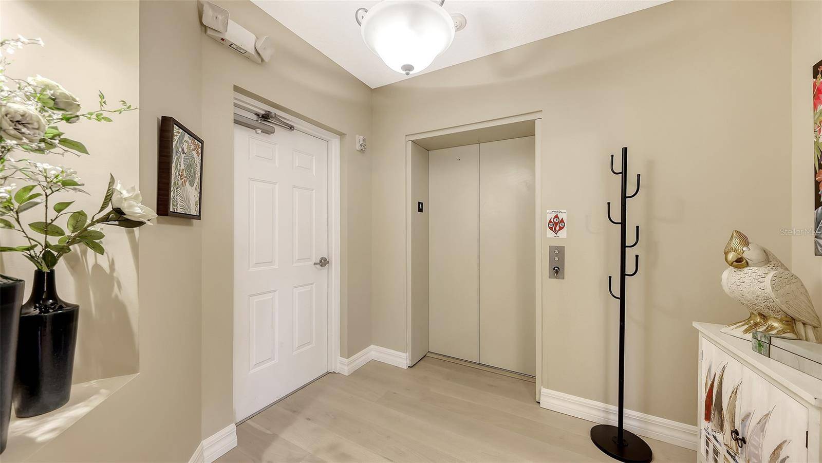 3621 NORTH POINT RD #403, Osprey, FL 34229
