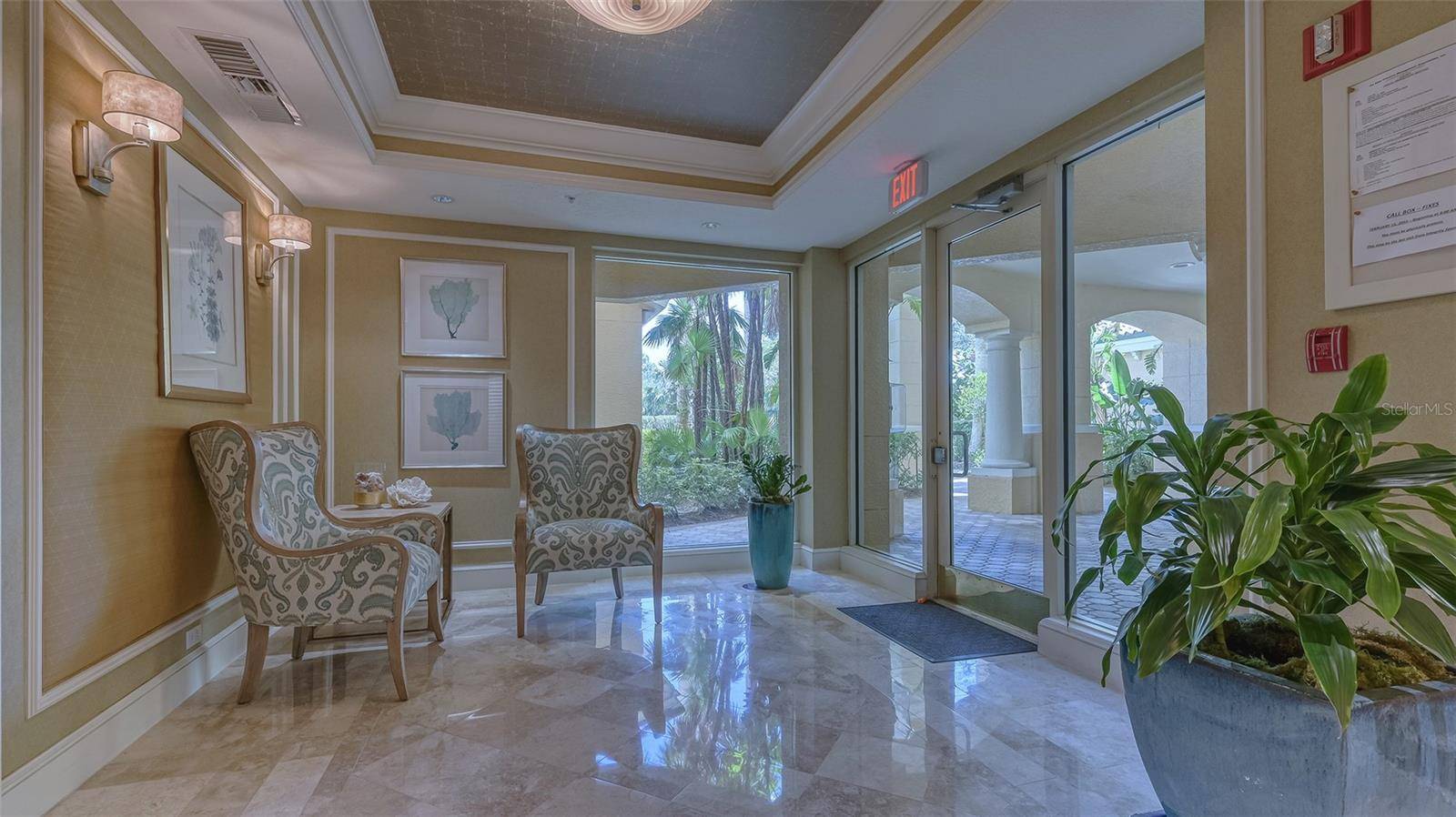 385 N POINT RD #301, Osprey, FL 34229