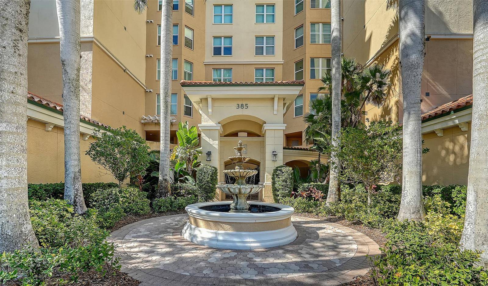 385 N POINT RD #301, Osprey, FL 34229