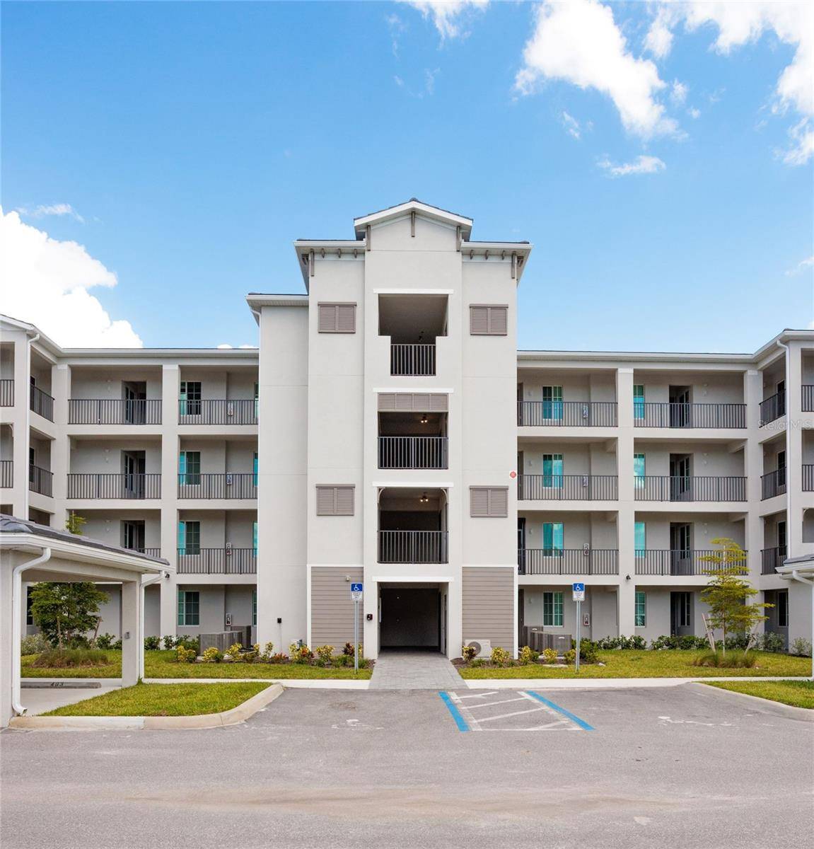 17600 OPAL SAND DR #402, Venice, FL 34293
