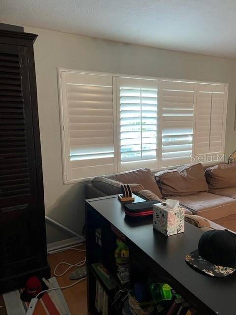 2090 SANDPIPER DR, Palm Harbor, FL 34683