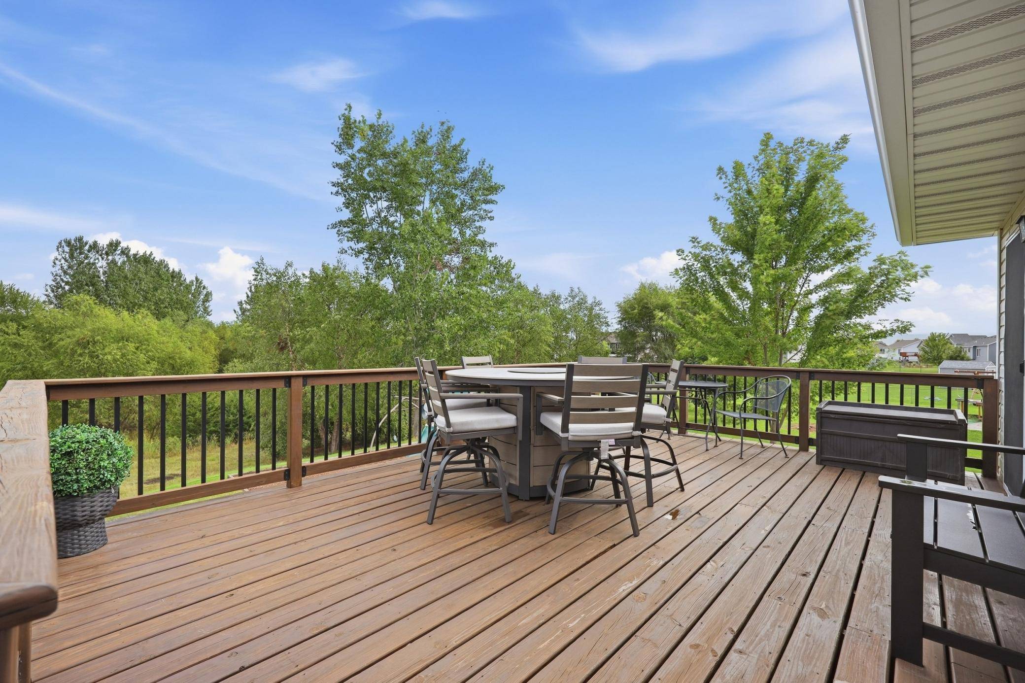 8796 Ebersole AVE, Monticello, MN 55362