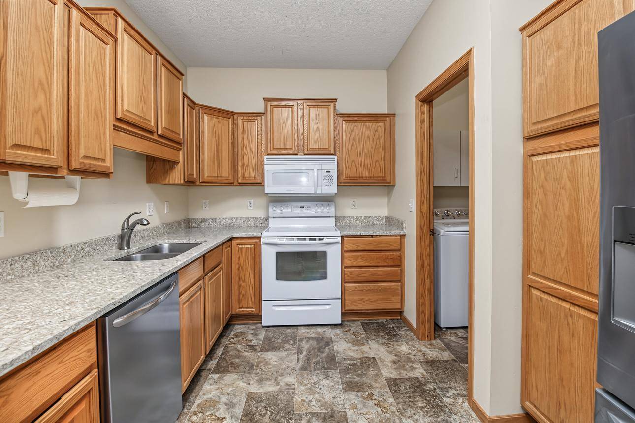 15141 Cimarron AVE, Rosemount, MN 55068