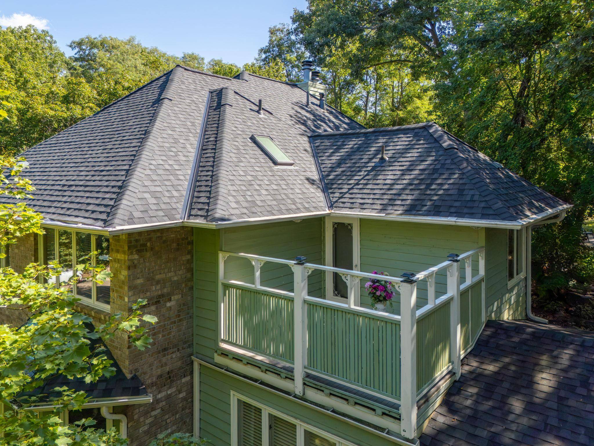 4166 Heatherton PL, Minnetonka, MN 55345