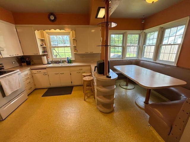 3809 2nd AVE E, Hibbing, MN 55746