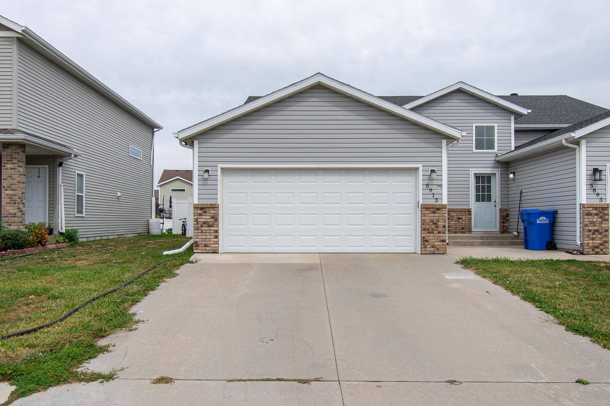 5913 58th AVE S, Fargo, ND 58104