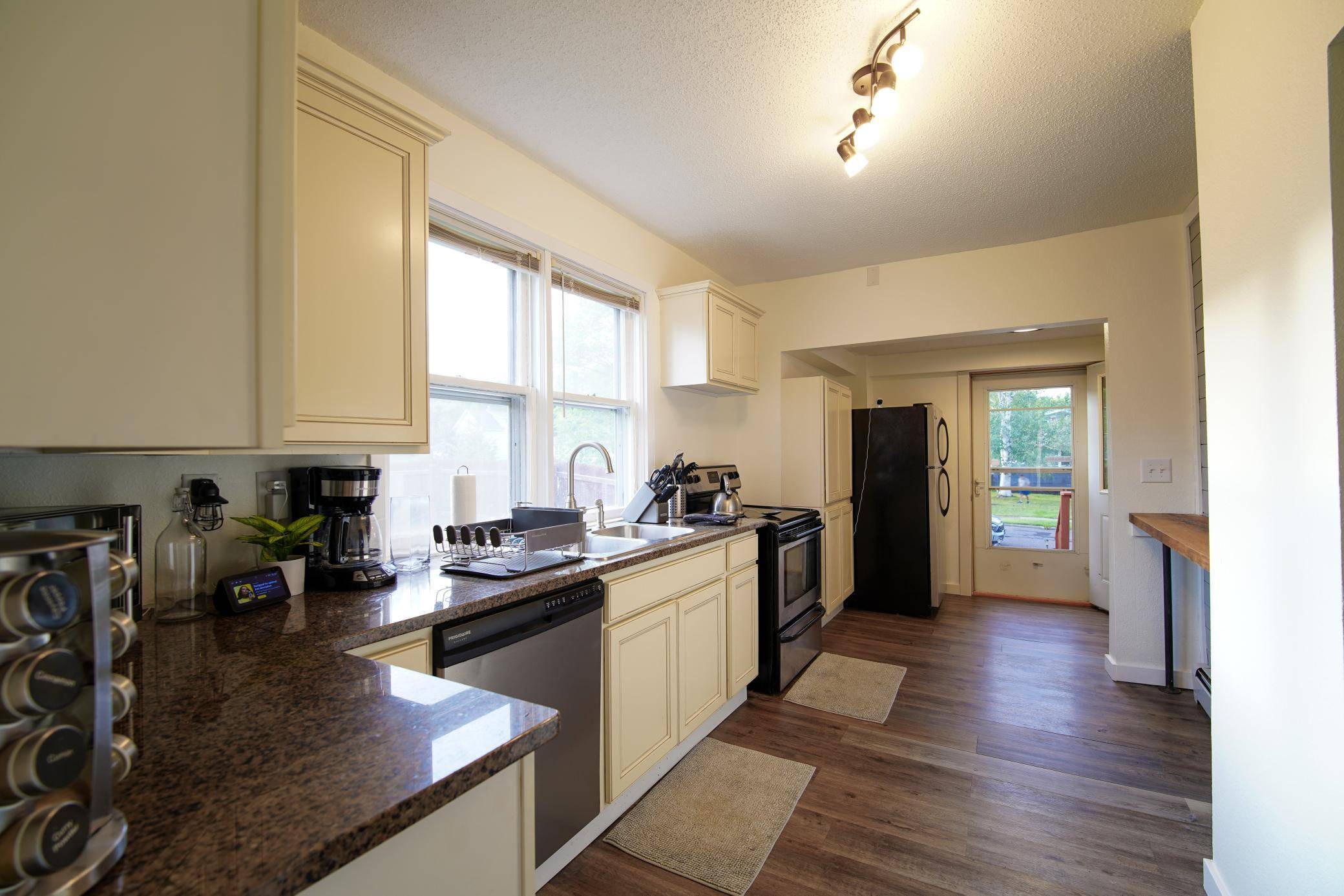 5132 Juniata ST, Duluth, MN 55804