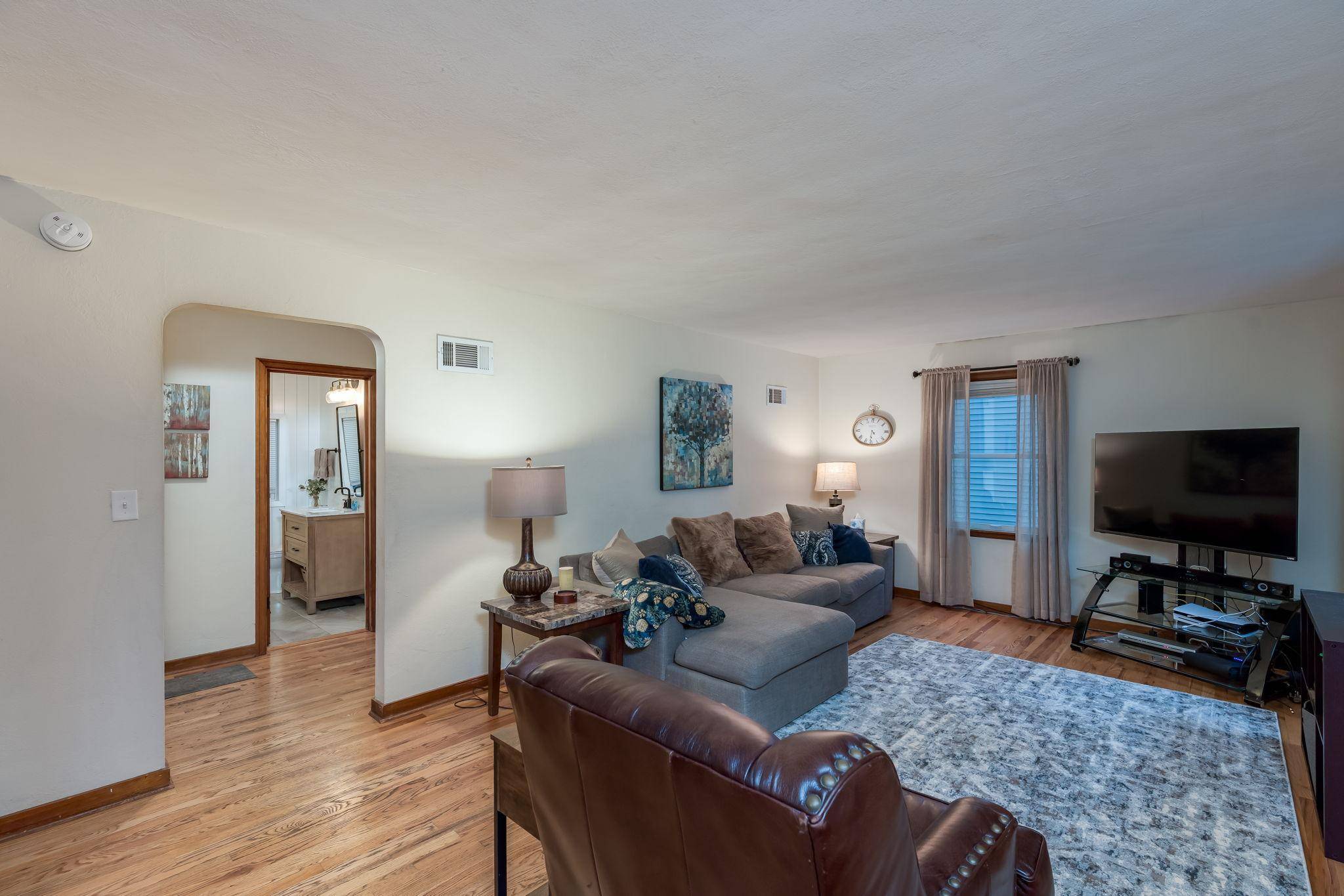 1204 N 4th ST, Mankato, MN 56001