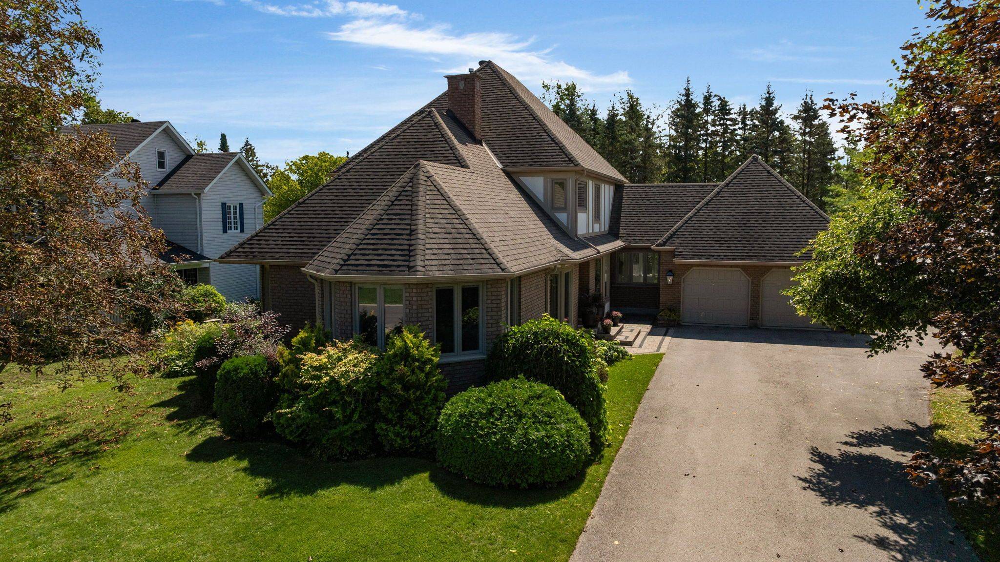9 Howard DR, Oro-medonte, ON L0L 2E0