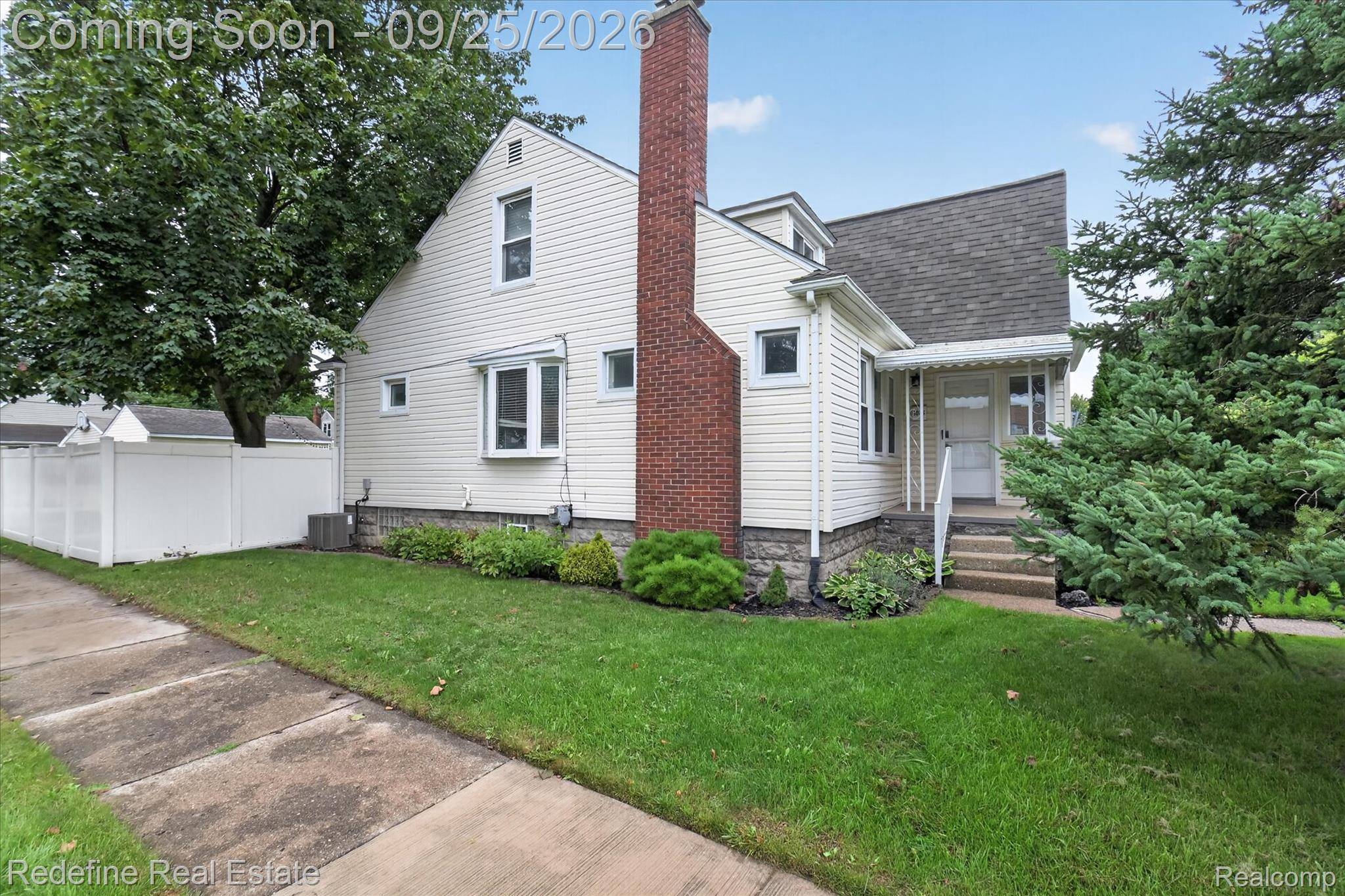 1026 S Wilson AVE, Royal Oak, MI 48067