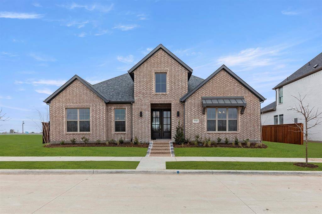 9320 Blooming Ivy Drive, Mesquite, TX 75126
