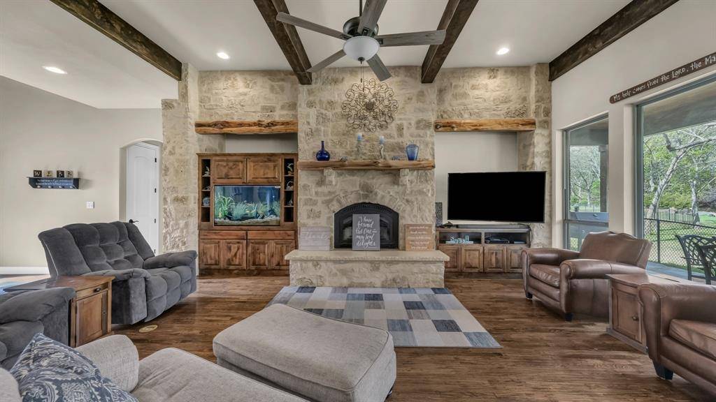 317 Arapahoe Ridge, Weatherford, TX 76087