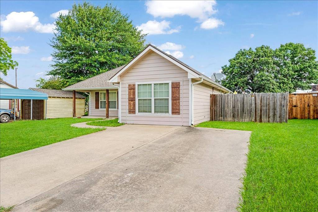 207 Chaffin Street, Bonham, TX 75418