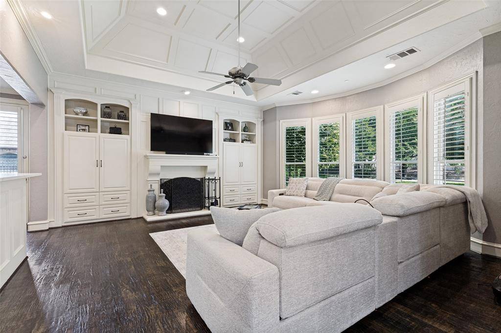1612 Fair Oaks Drive, Westlake, TX 76262