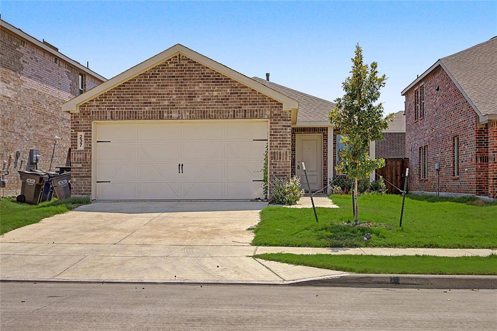 237 Ashbrook Street, Little Elm, TX 75068