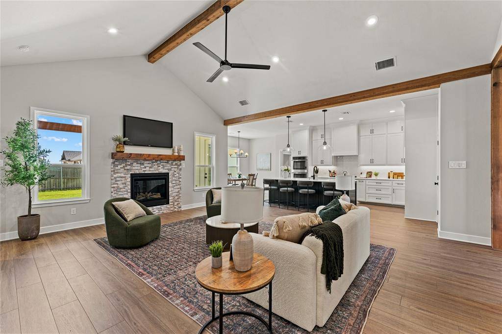 119 Paddle Boat Court, Robinson, TX 76706