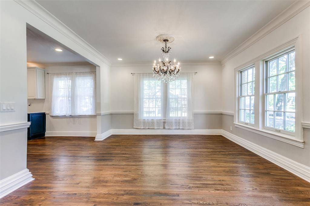 5027 Stoneleigh Avenue, Dallas, TX 75235