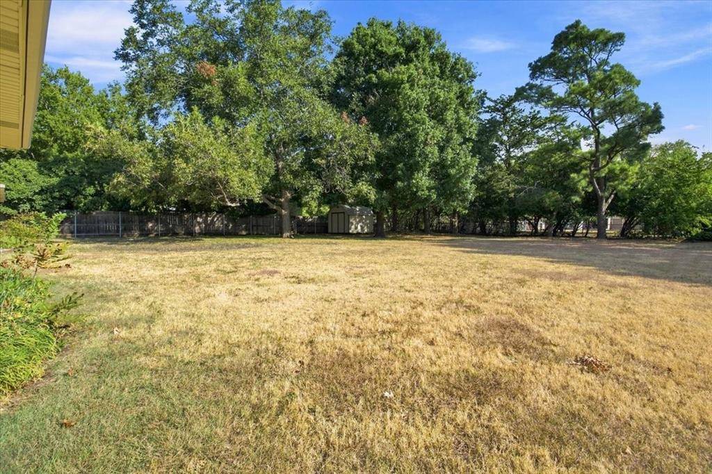1713 E Mildred Street, Sherman, TX 75090