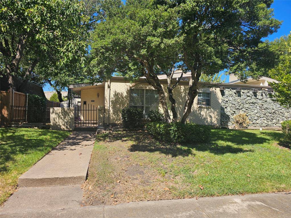 7016 Briarmeadow Drive, Dallas, TX 75230