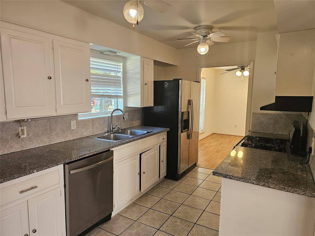 7016 Briarmeadow Drive, Dallas, TX 75230