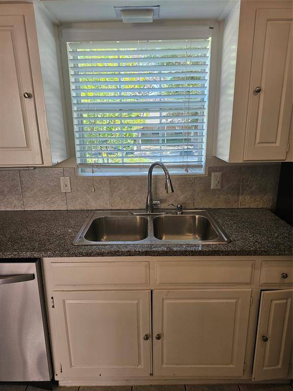 7016 Briarmeadow Drive, Dallas, TX 75230
