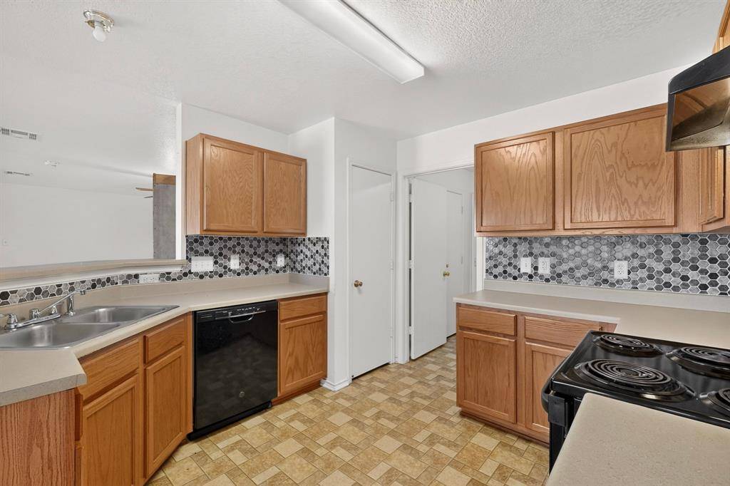 5201 Holster Drive, Killeen, TX 76549