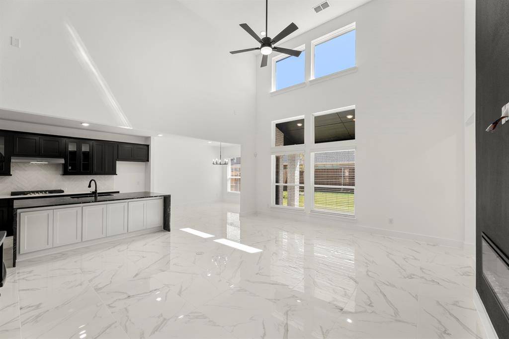 2117 N Corbera Drive, Little Elm, TX 75068
