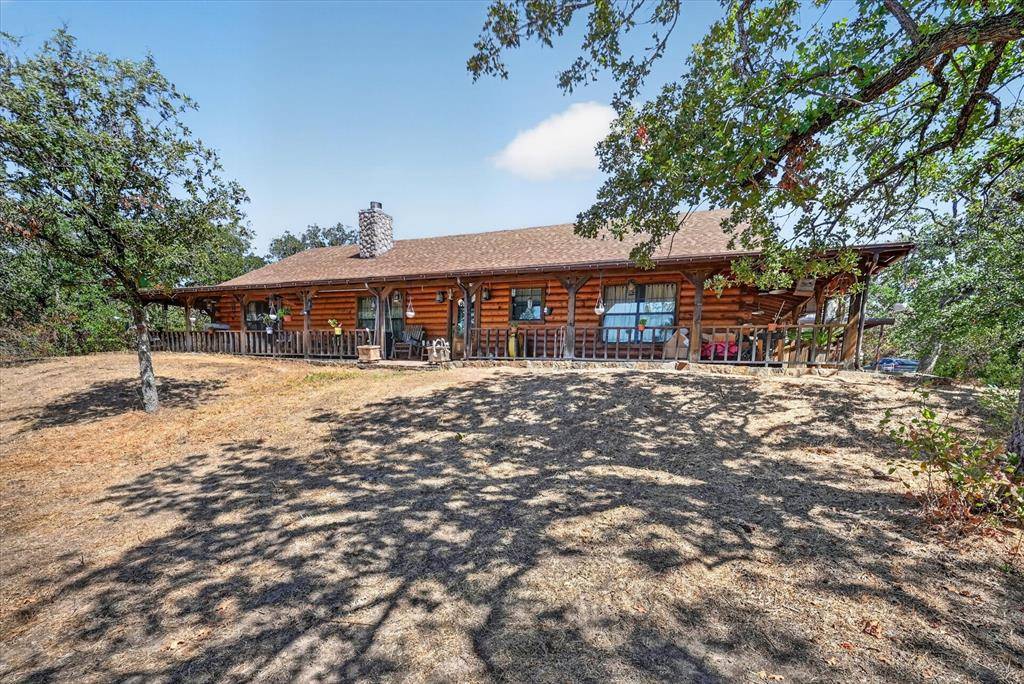 1623 Three Skillet Road, Springtown, TX 76082