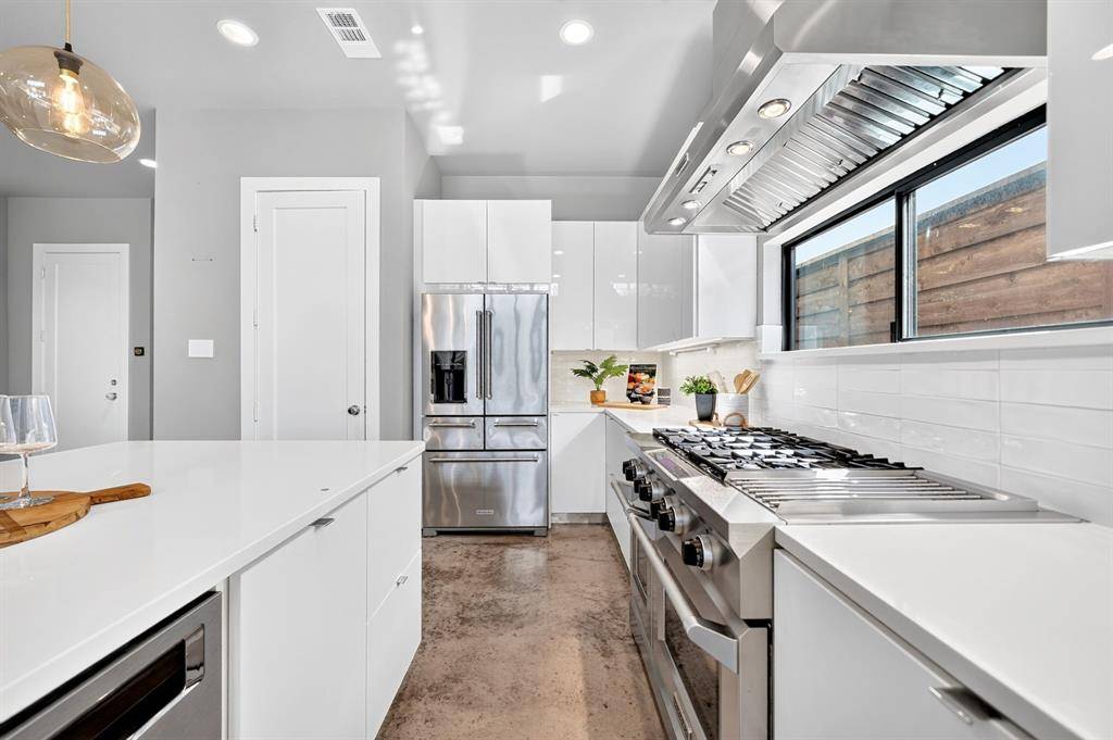 4234 Merrell Road, Dallas, TX 75229