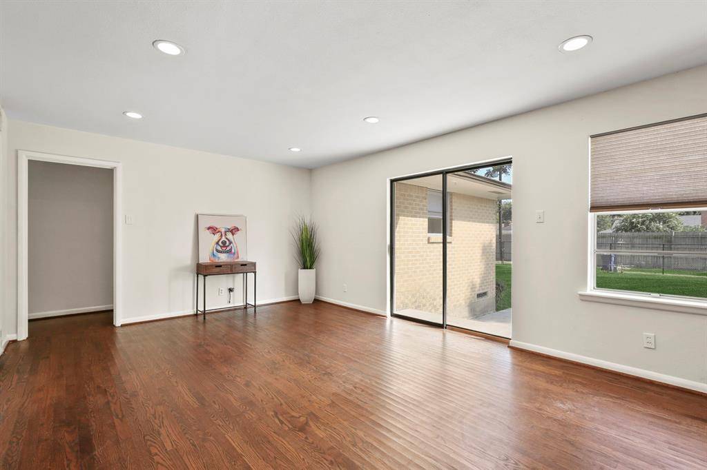 2422 Mockingbird Lane, Garland, TX 75042