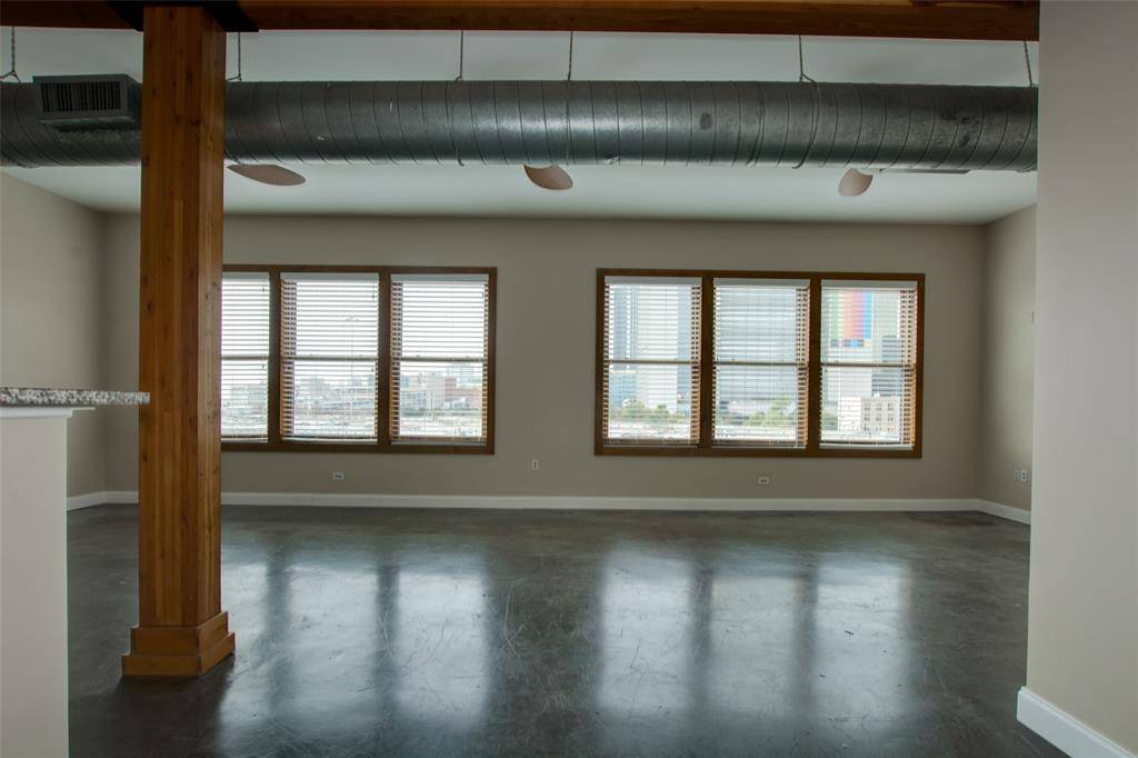 2502 Live Oak Street #336, Dallas, TX 75204