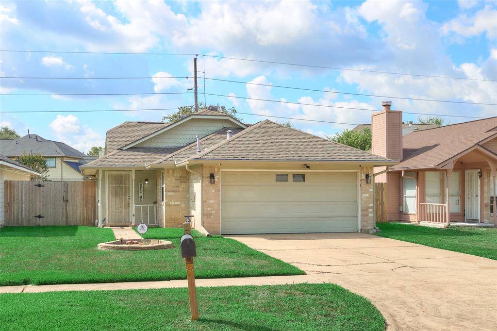 16151 Barbarossa Drive, Houston, TX 77083