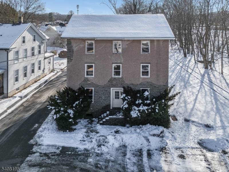 10 GREEN STREET, Milford Boro, NJ 08848