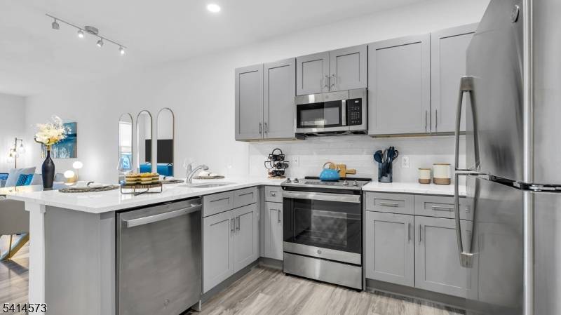 47 Kossuth St, Wharton Boro, NJ 07885