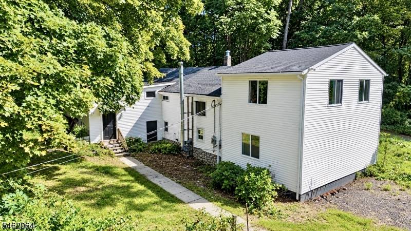240 Russia Rd, Jefferson Twp., NJ 07438