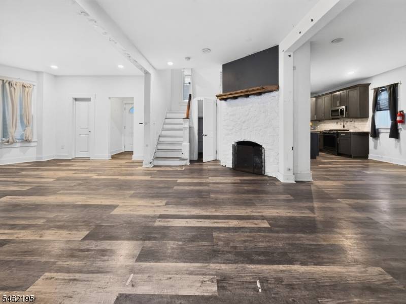 1323 North Ave, Elizabeth City, NJ 07208