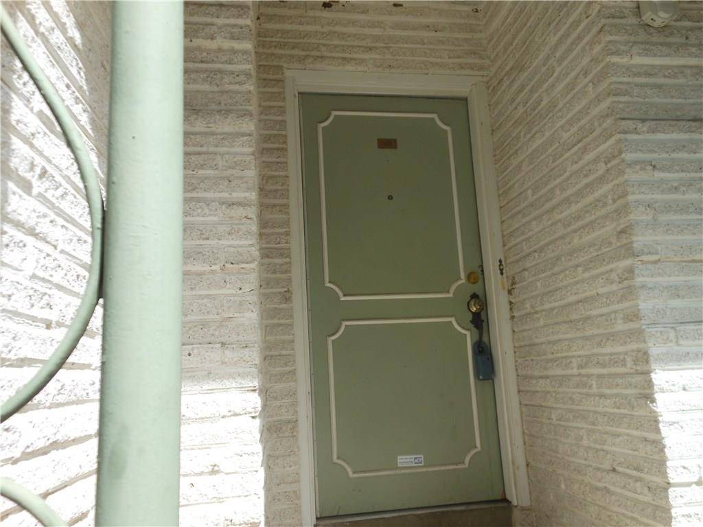 2516 Enfield RD #103, Austin, TX 78703